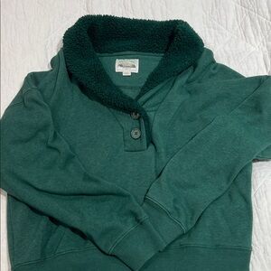 American Eagle Outfitters Green Pullover